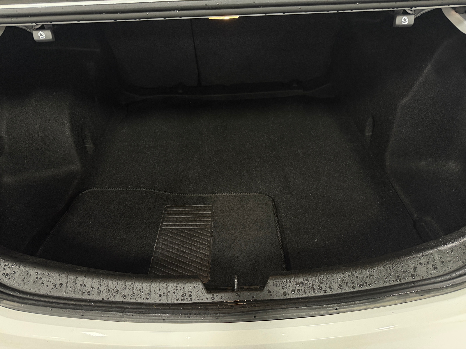 Thumbnail: 2023 Chevrolet Malibu - 7