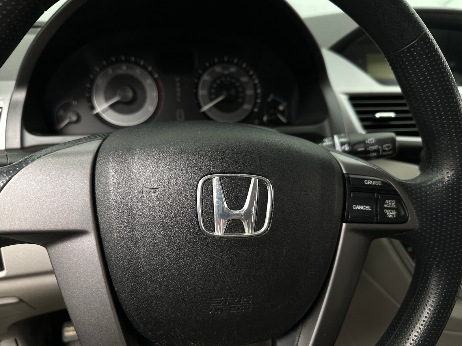 Thumbnail: 2012 Honda Odyssey - 5