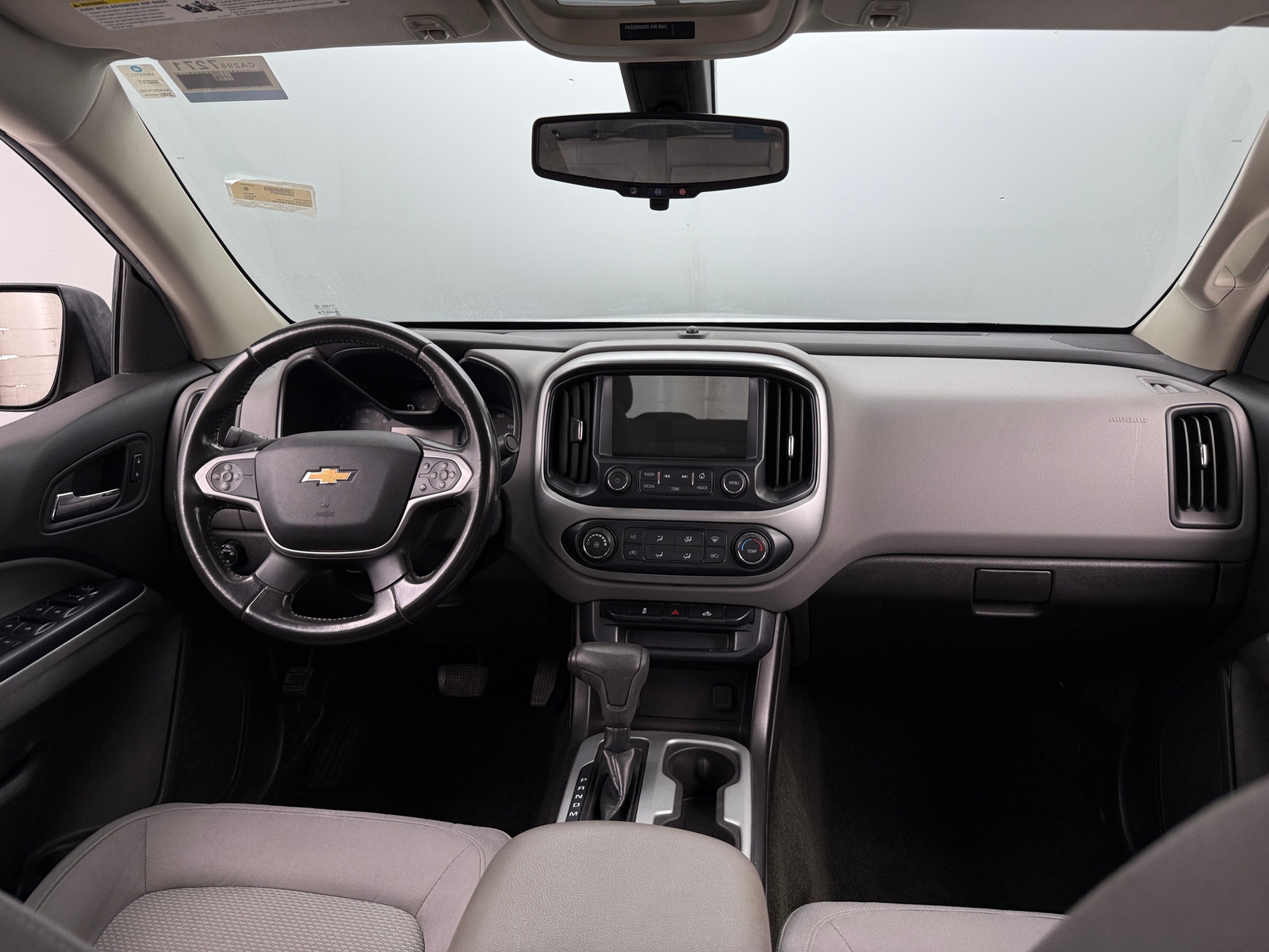 Thumbnail: 2016 Chevrolet Colorado - 3