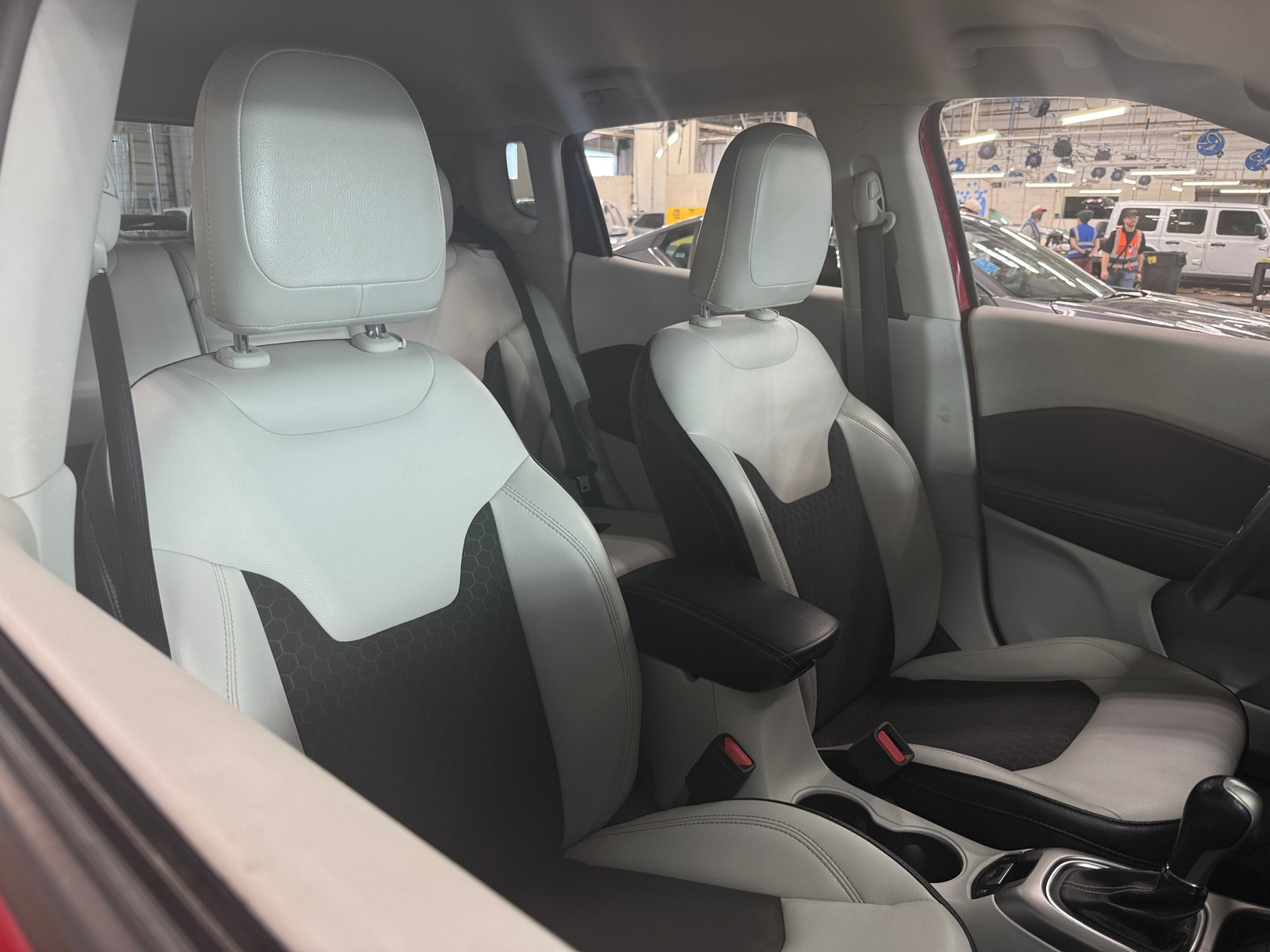 Thumbnail: 2018 Jeep Compass - 2