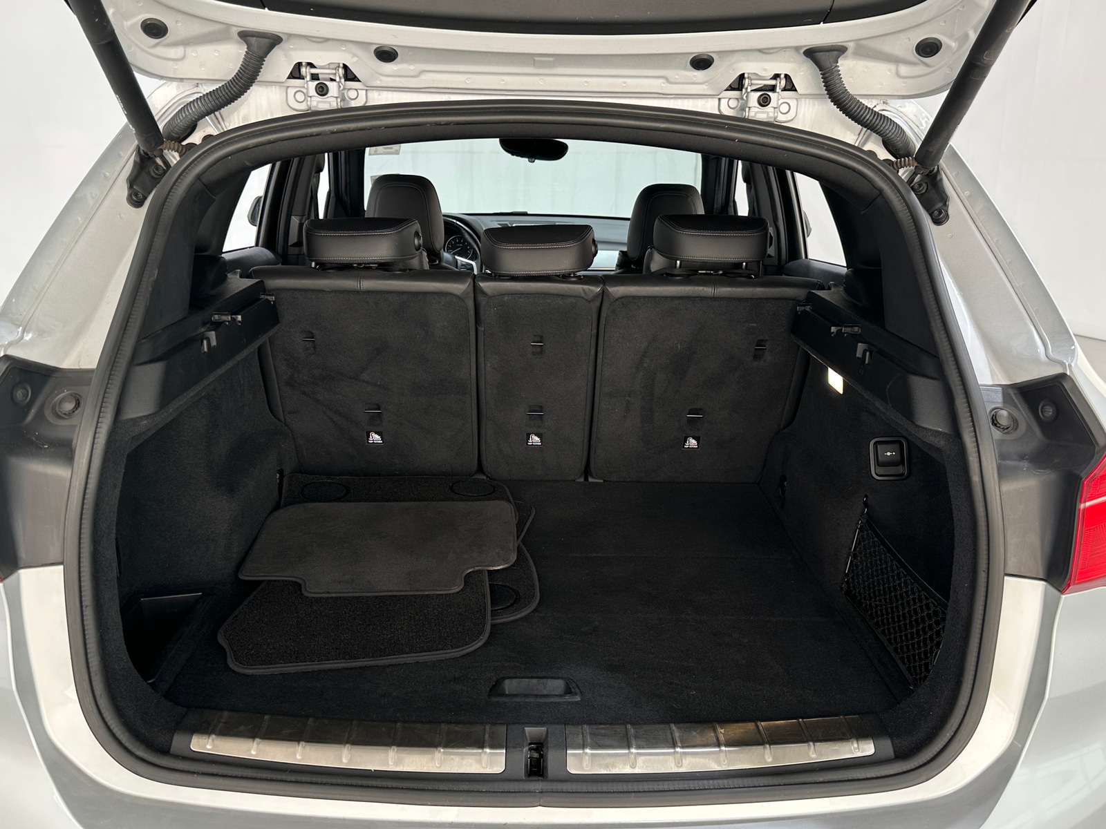 Thumbnail: 2016 BMW X1 - 6