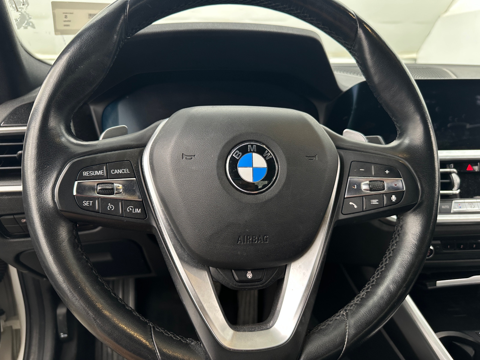 Thumbnail: 2020 BMW 3 Series - 4