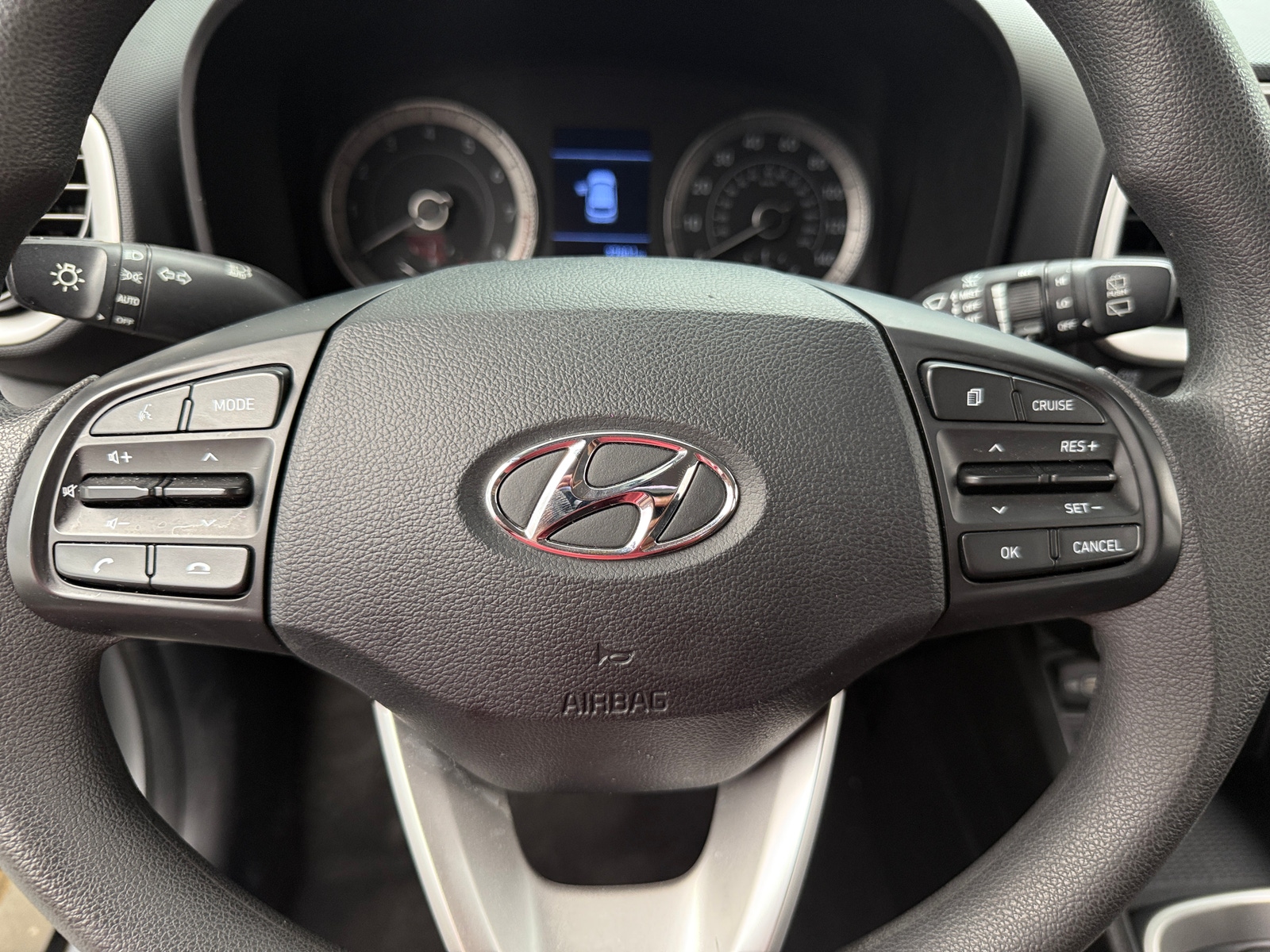 Thumbnail: 2022 Hyundai Venue - 5