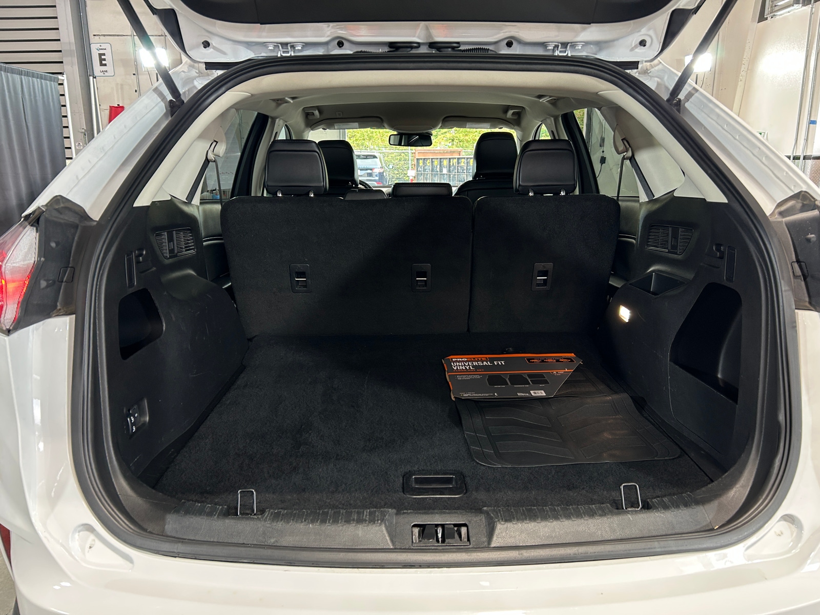 Thumbnail: 2024 Ford Edge - 6