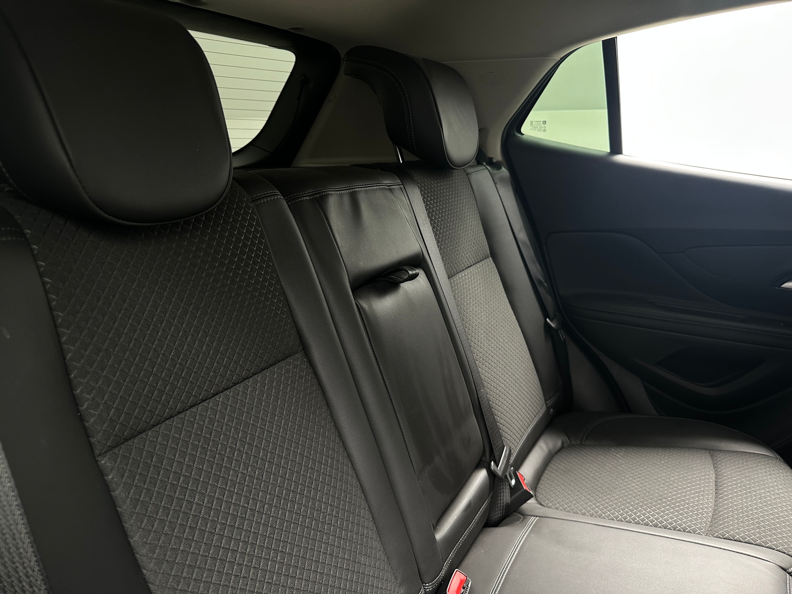 Thumbnail: 2022 Buick Encore - 6