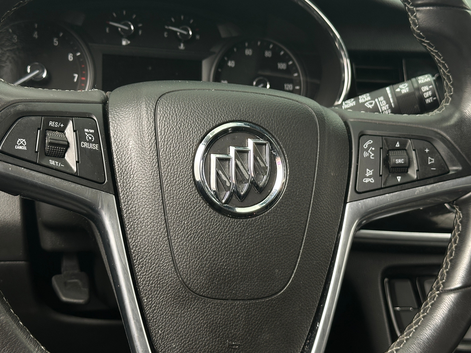Thumbnail: 2022 Buick Encore - 5