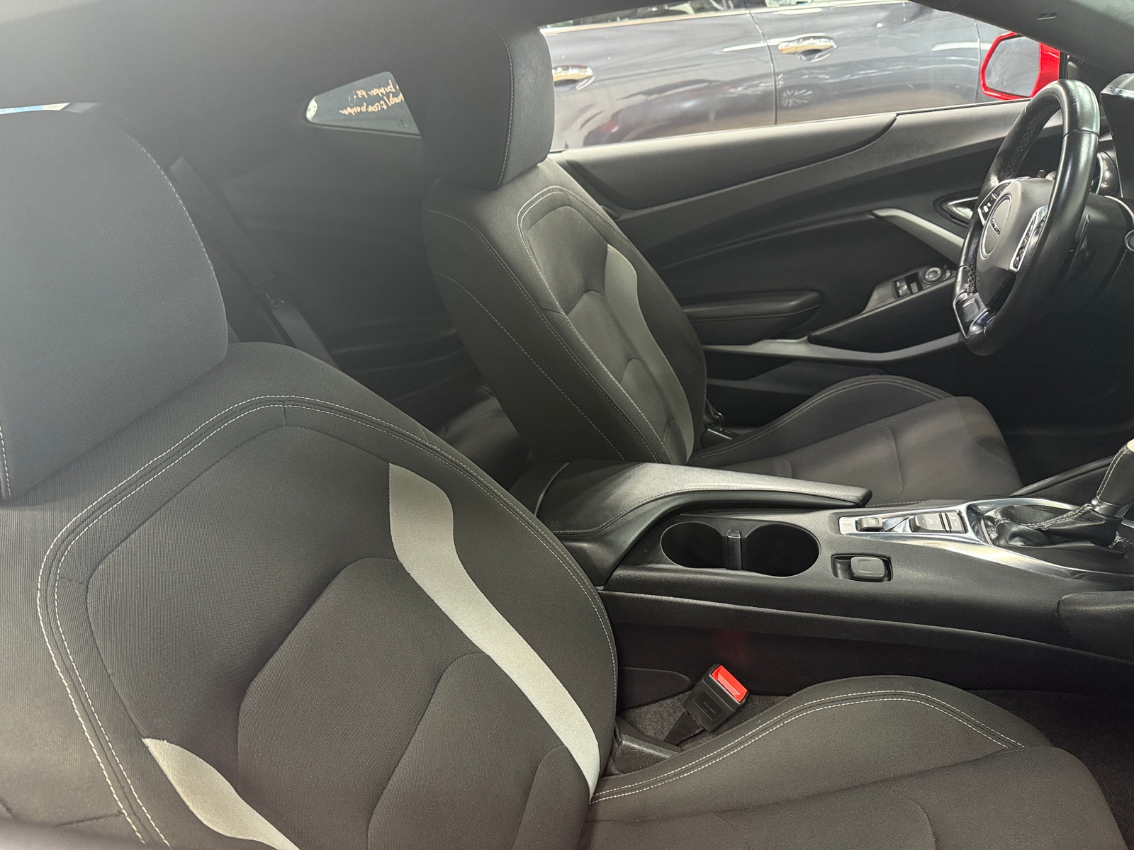 Thumbnail: 2019 Chevrolet Camaro - 2