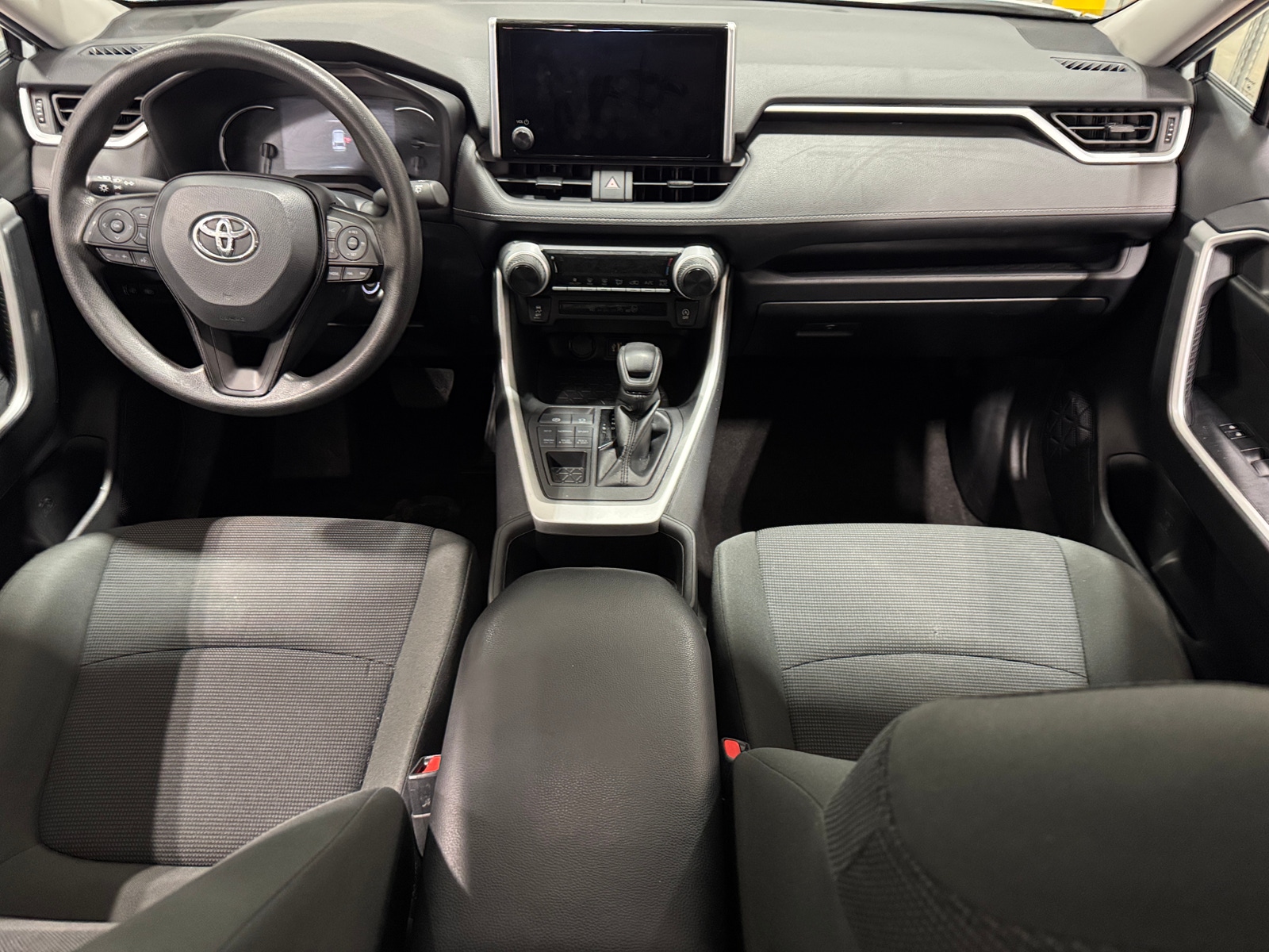 Thumbnail: 2024 Toyota RAV4 - 3