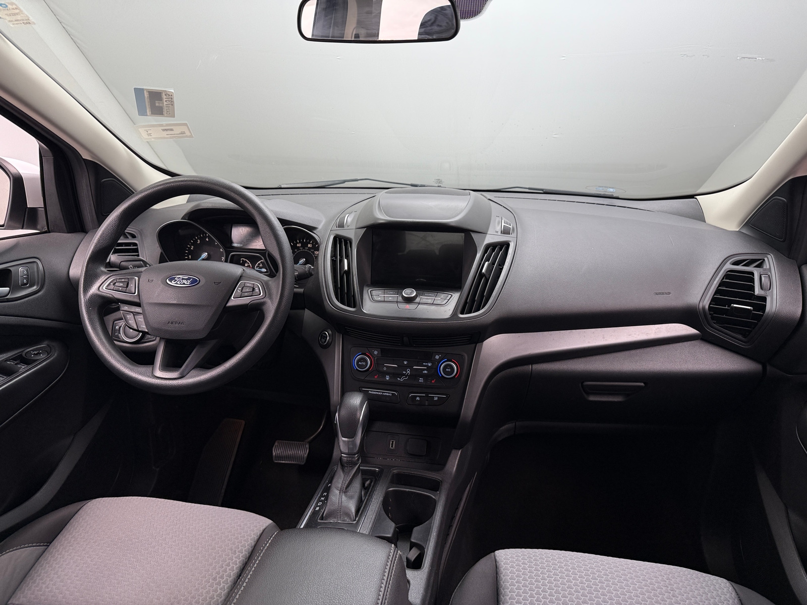 Thumbnail: 2019 Ford Escape - 3