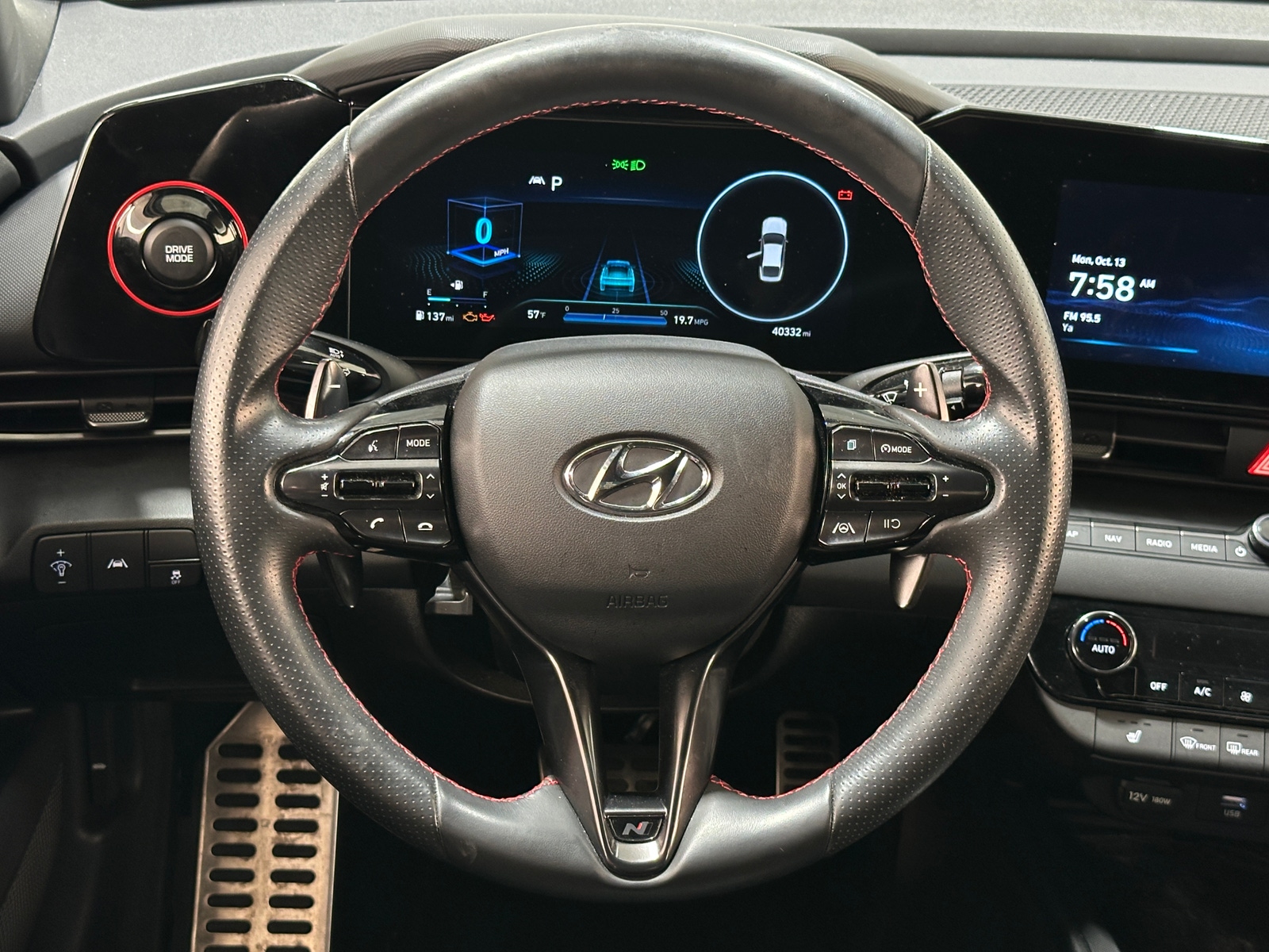 Thumbnail: 2023 Hyundai Elantra - 4