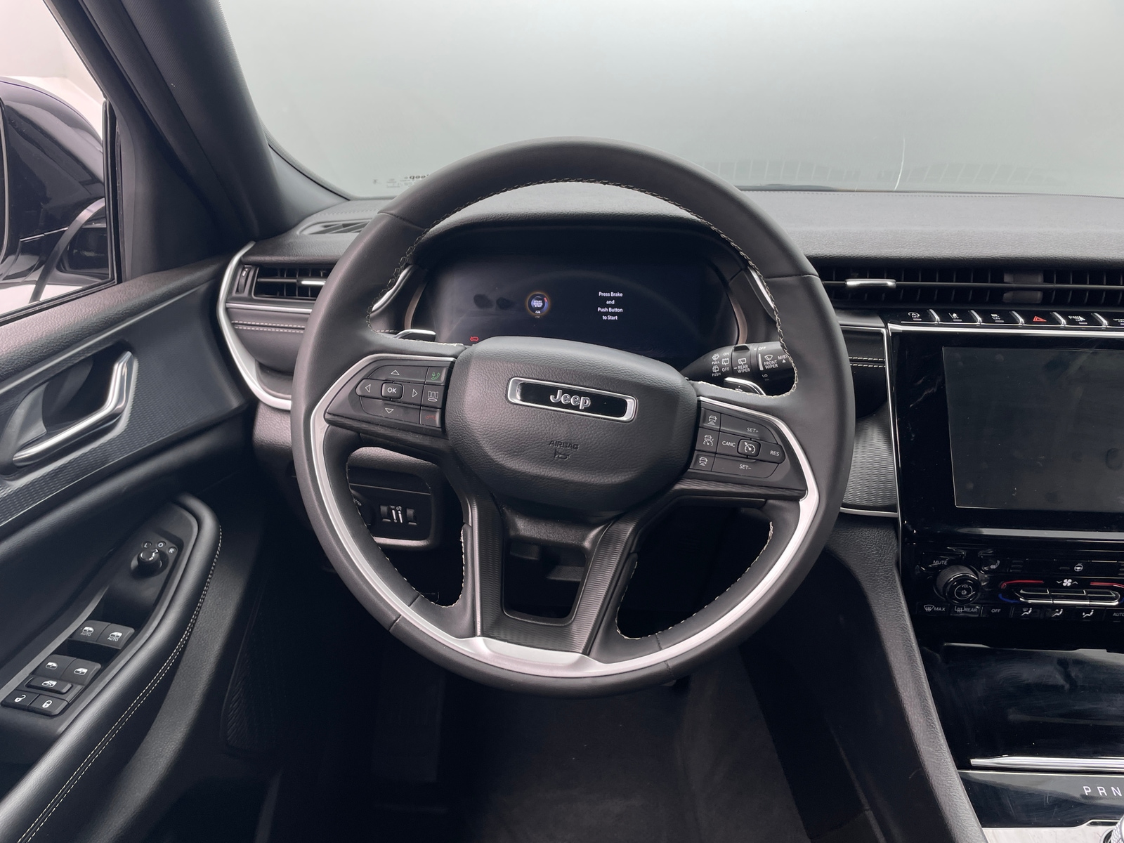 Thumbnail: 2024 Jeep Grand Cherokee L - 5