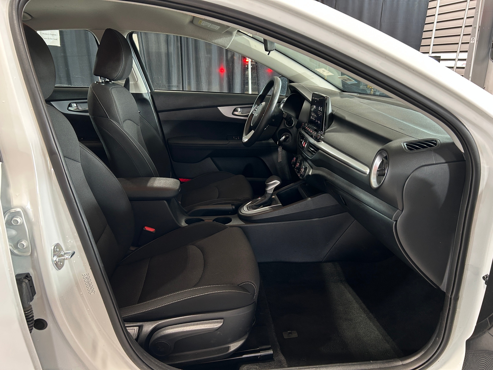 Thumbnail: 2024 Kia Forte - 2