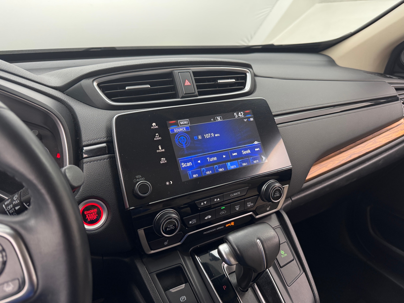 Thumbnail: 2018 Honda CR-V - 3