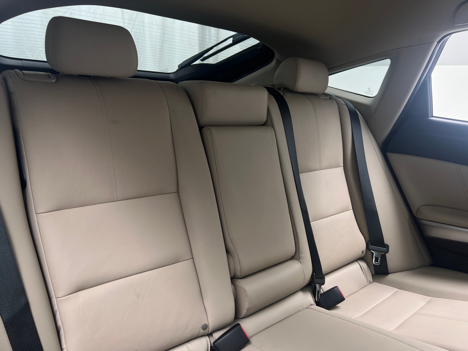 Thumbnail: 2015 Honda Crosstour - 5