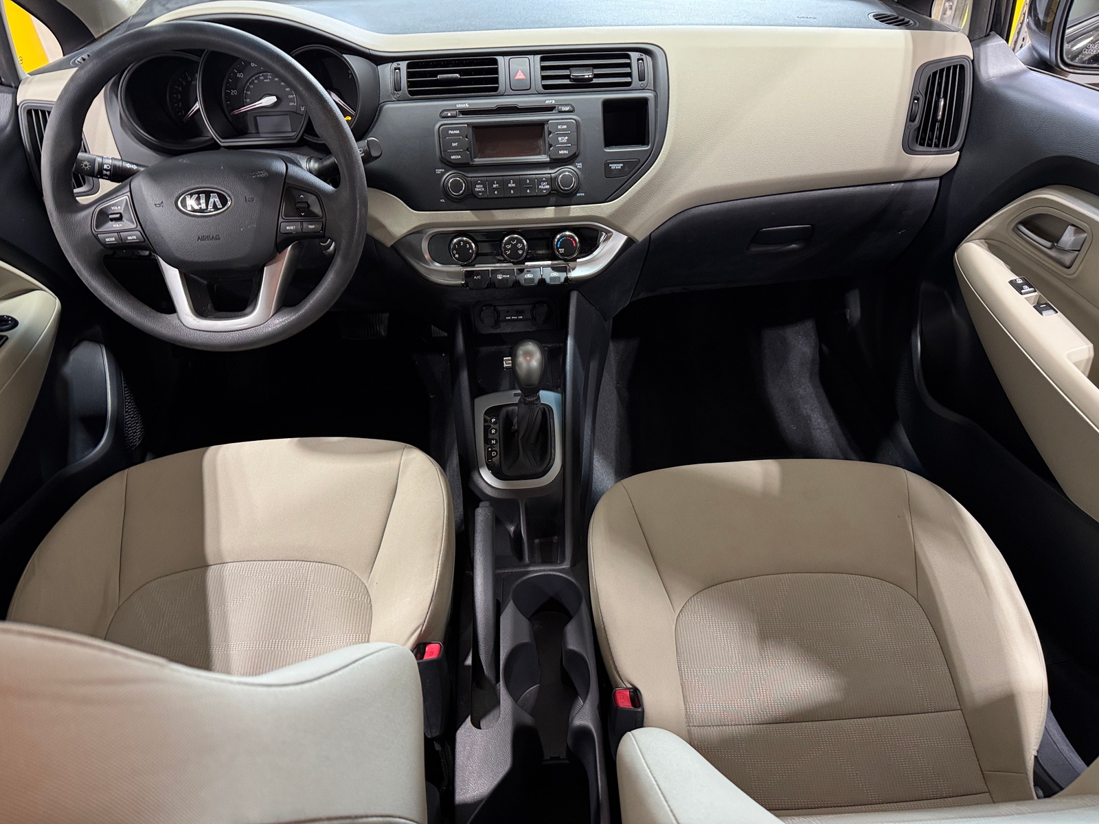 Thumbnail: 2013 Kia Rio - 3