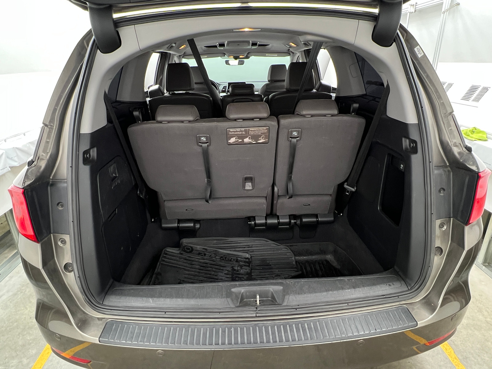 Thumbnail: 2019 Honda Odyssey - 6