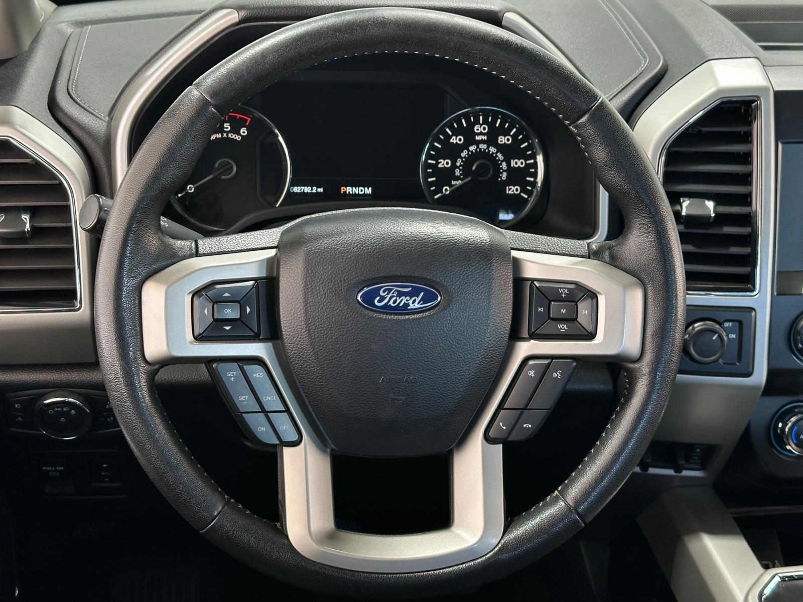 Thumbnail: 2019 Ford Econoline - 4
