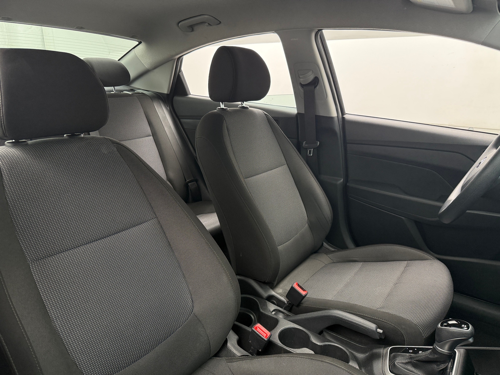 Thumbnail: 2021 Hyundai Accent - 2