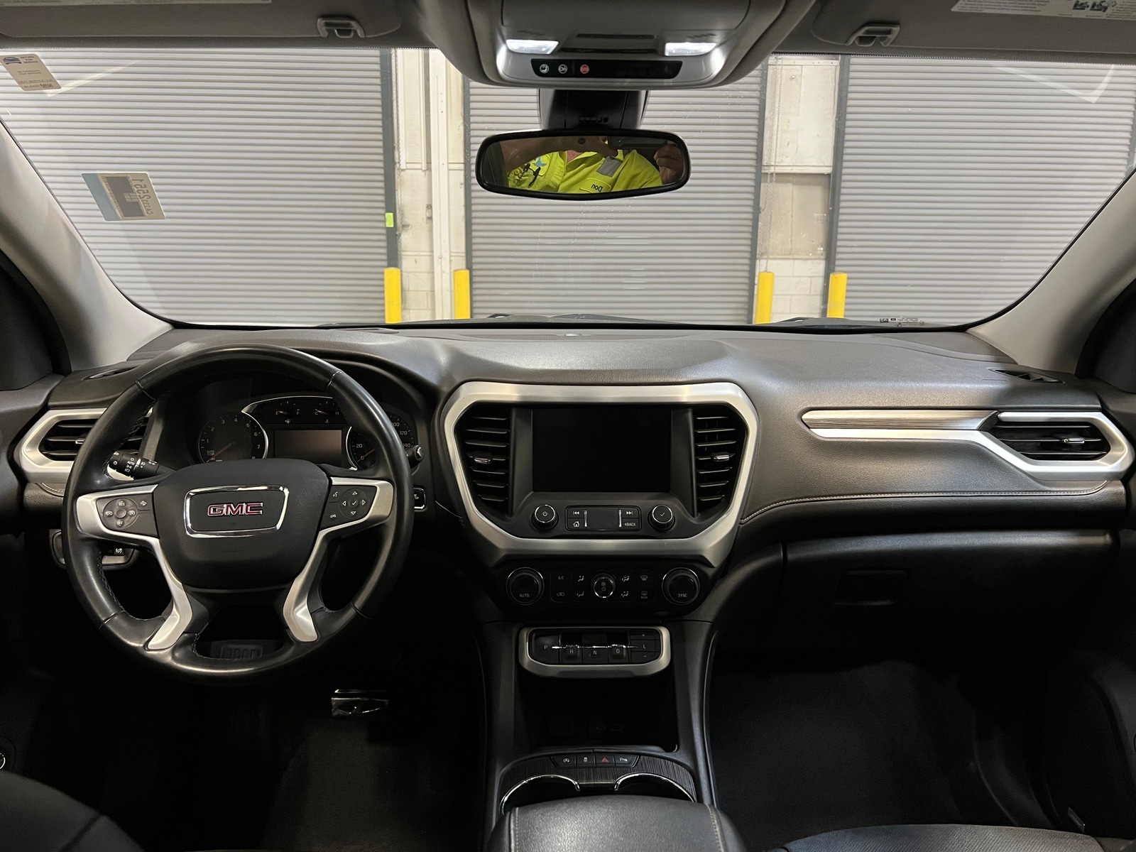 Thumbnail: 2023 GMC Acadia - 2