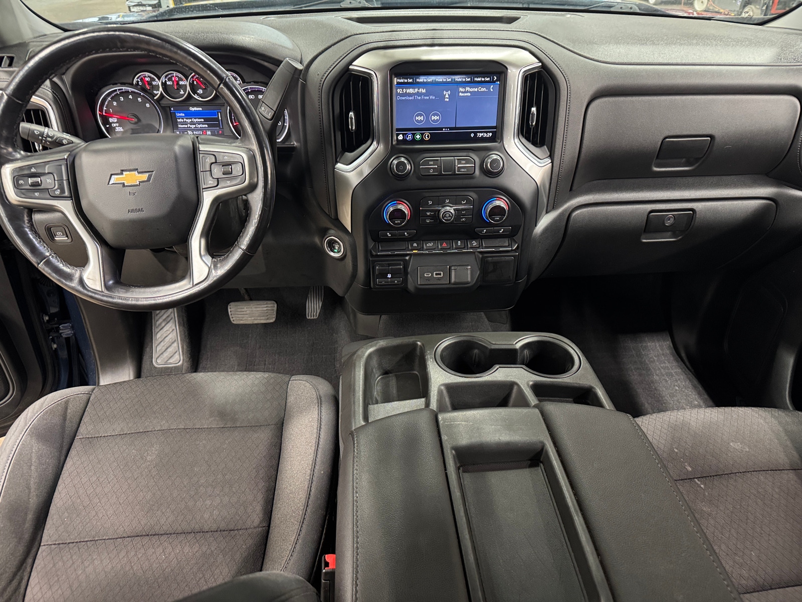 Thumbnail: 2019 Chevrolet Silverado 1500 - 3