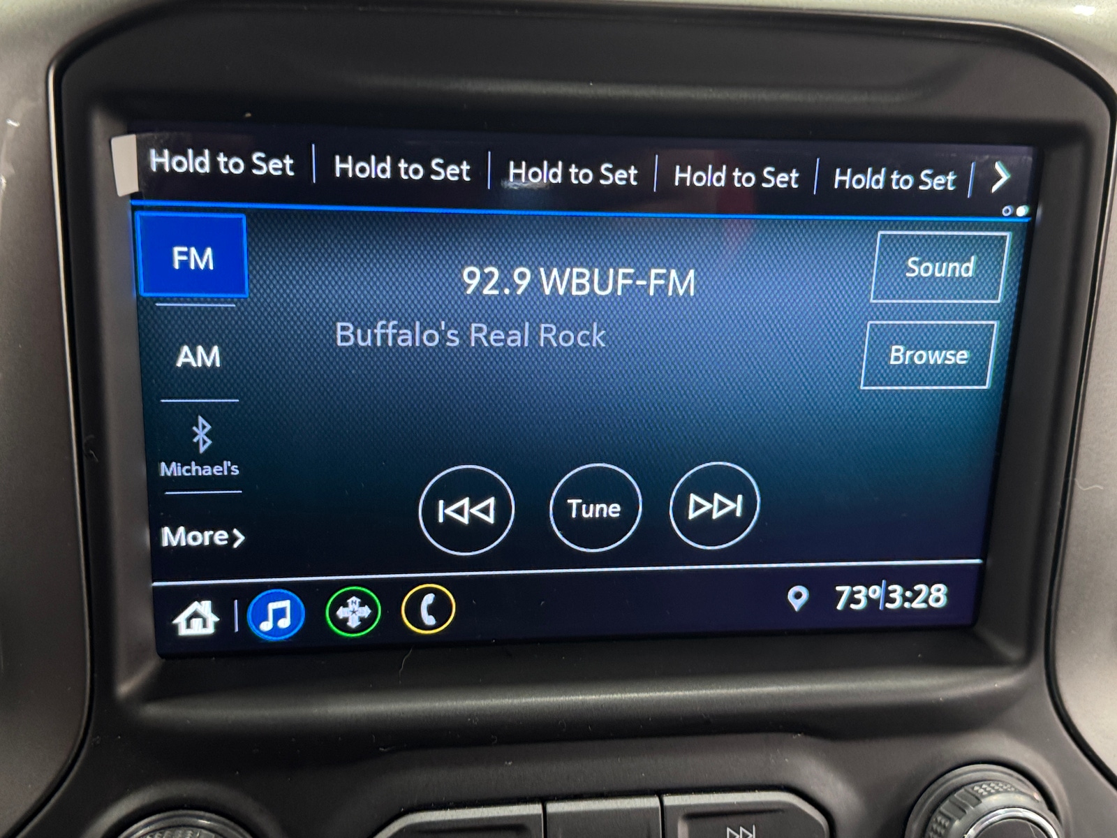 Thumbnail: 2019 Chevrolet Silverado 1500 - 4