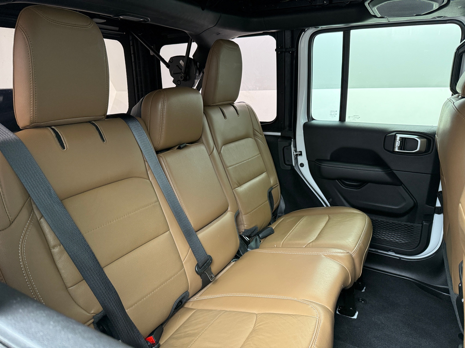 Thumbnail: 2022 Jeep Wrangler - 6