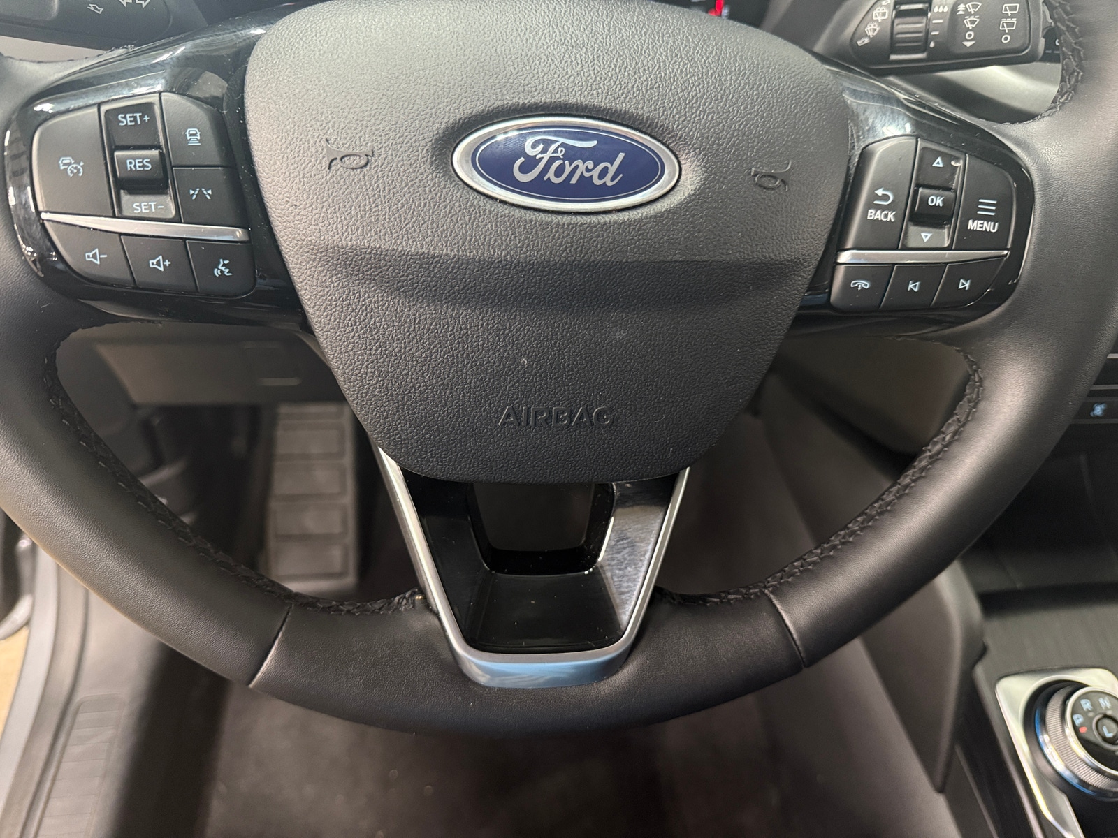 Thumbnail: 2024 Ford Escape - 5