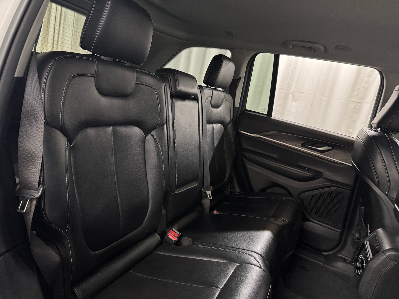 Thumbnail: 2023 Jeep Grand Cherokee - 5