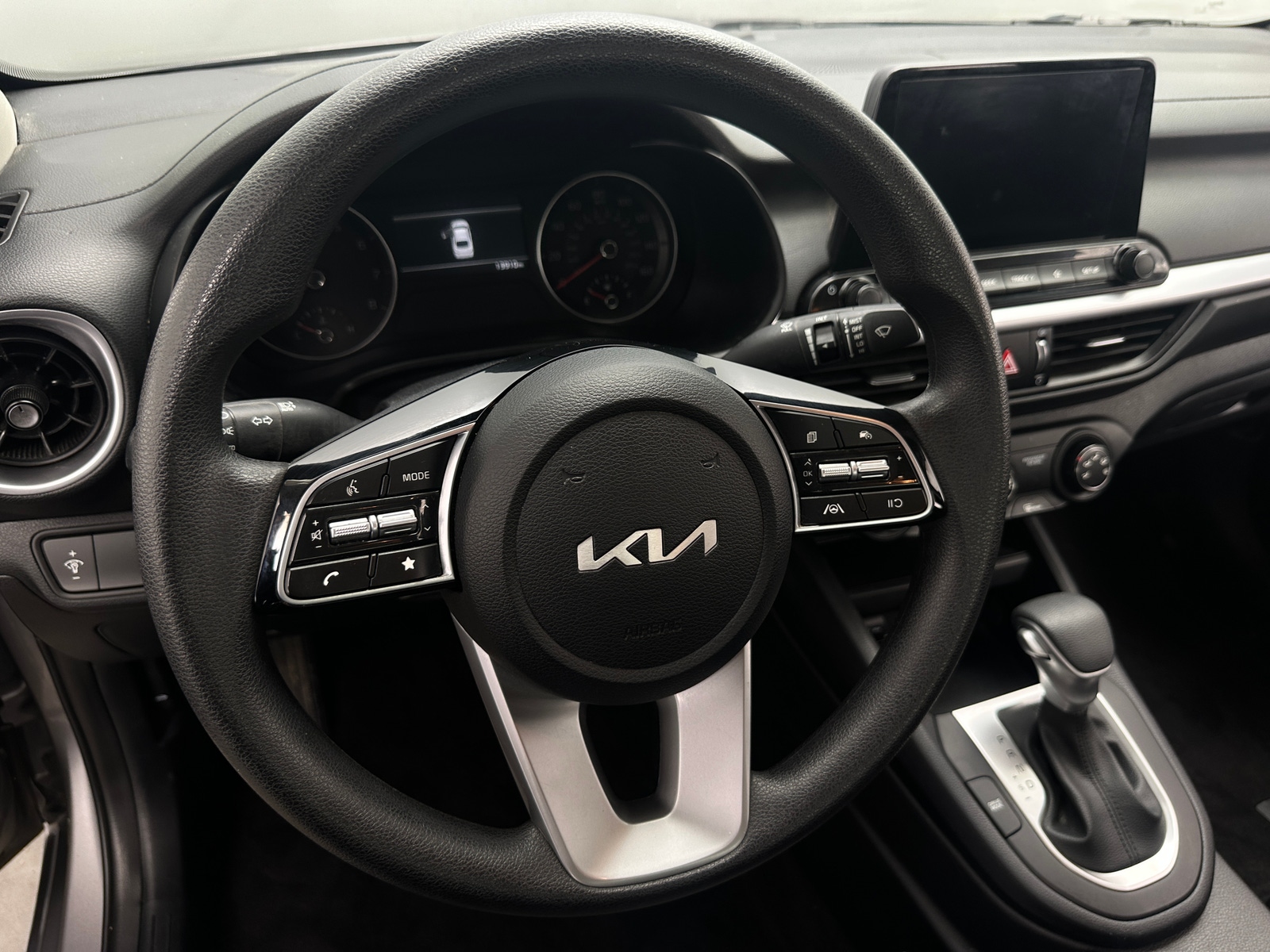 Thumbnail: 2024 Kia Forte - 5