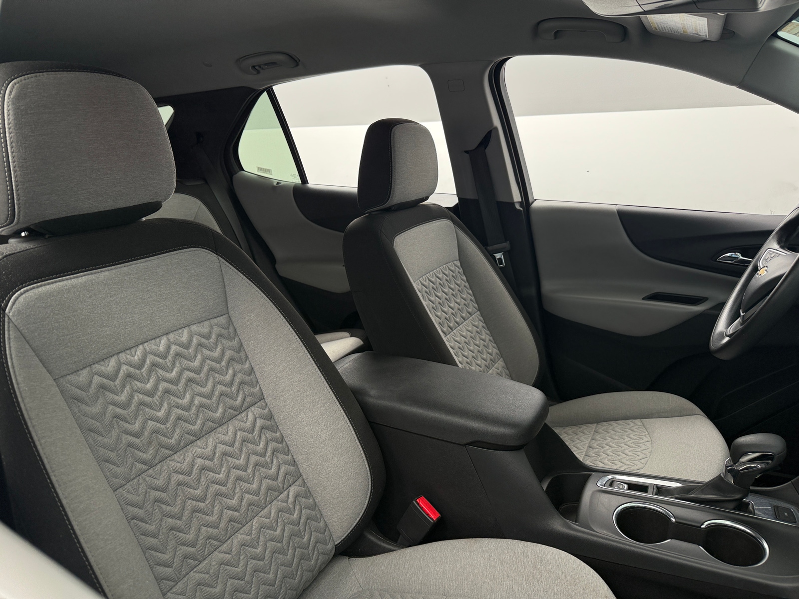 Thumbnail: 2023 Chevrolet Equinox - 2