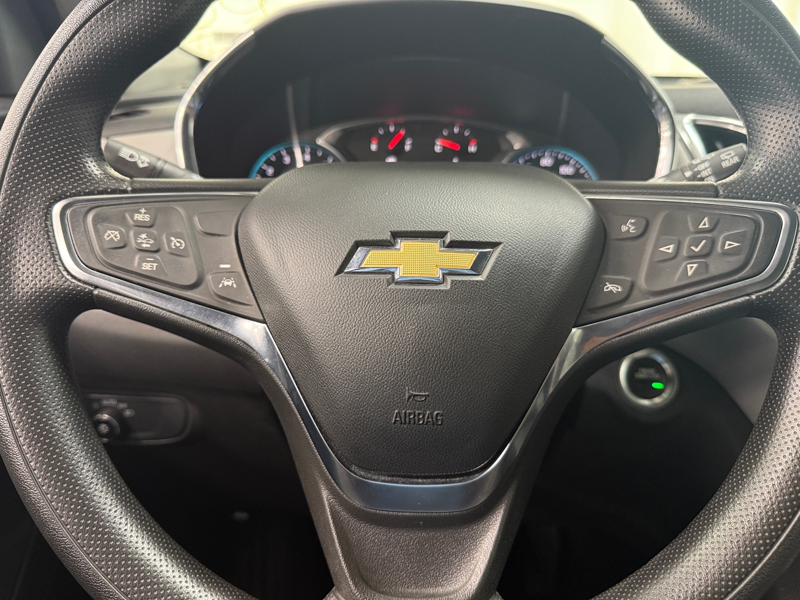 Thumbnail: 2023 Chevrolet Equinox - 5