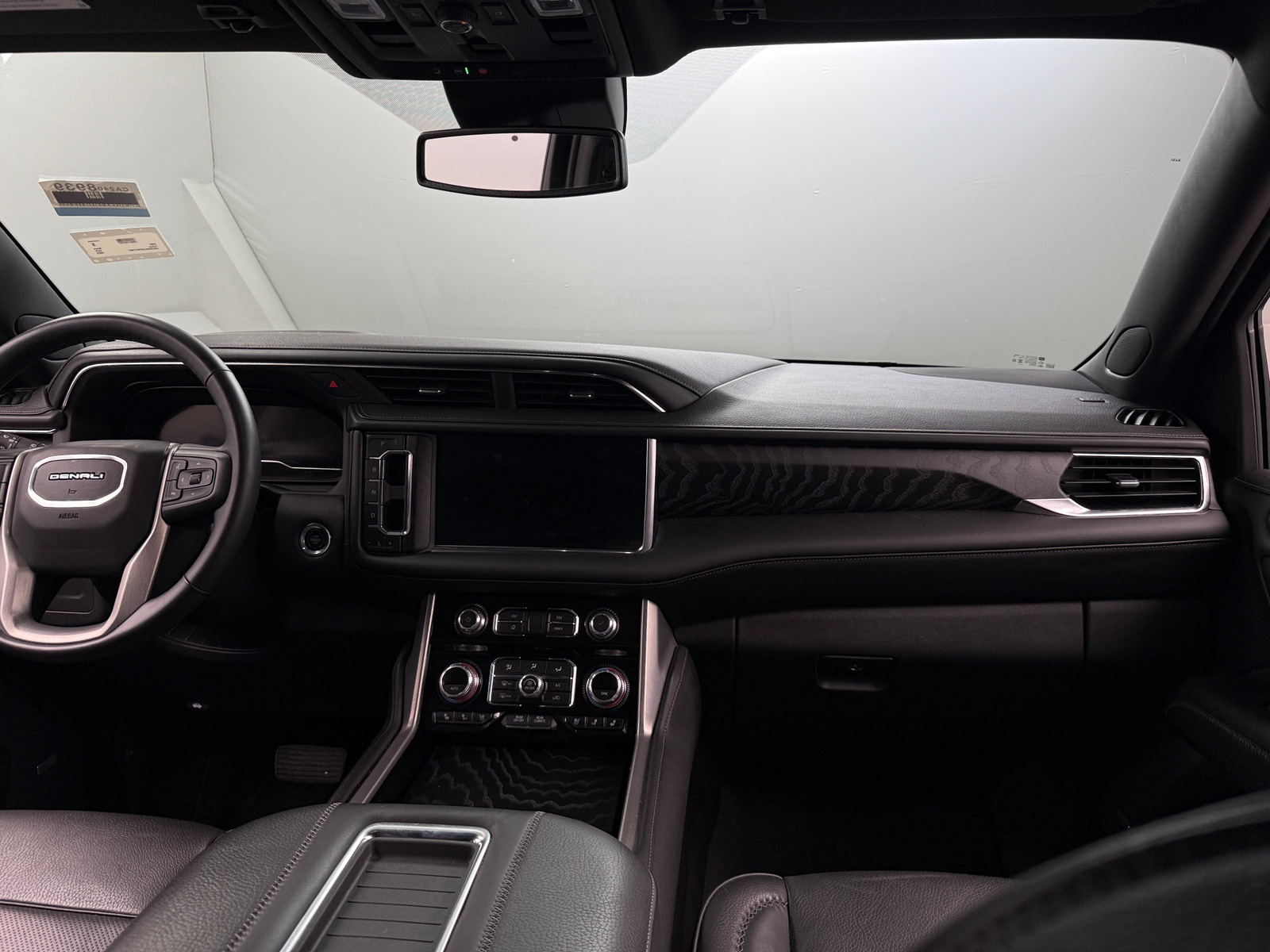 Thumbnail: 2023 GMC Yukon - 2