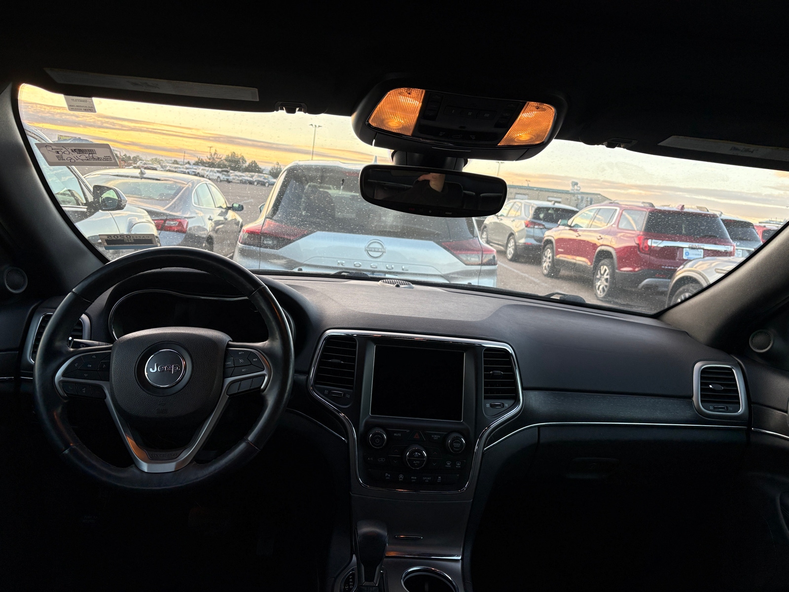 Thumbnail: 2018 Jeep Grand Cherokee - 2