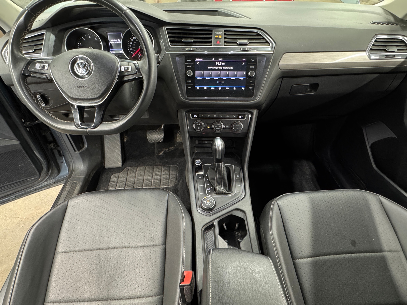 Thumbnail: 2021 Volkswagen Tiguan - 2