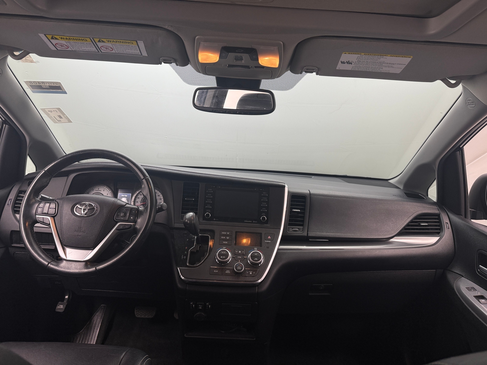 Thumbnail: 2019 Toyota Sienna - 2