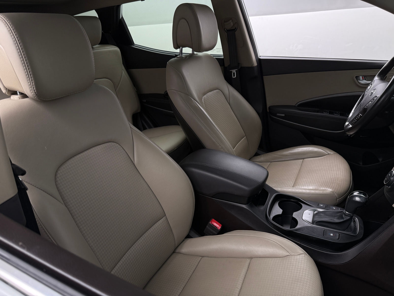Thumbnail: 2014 Hyundai Santa Fe - 2