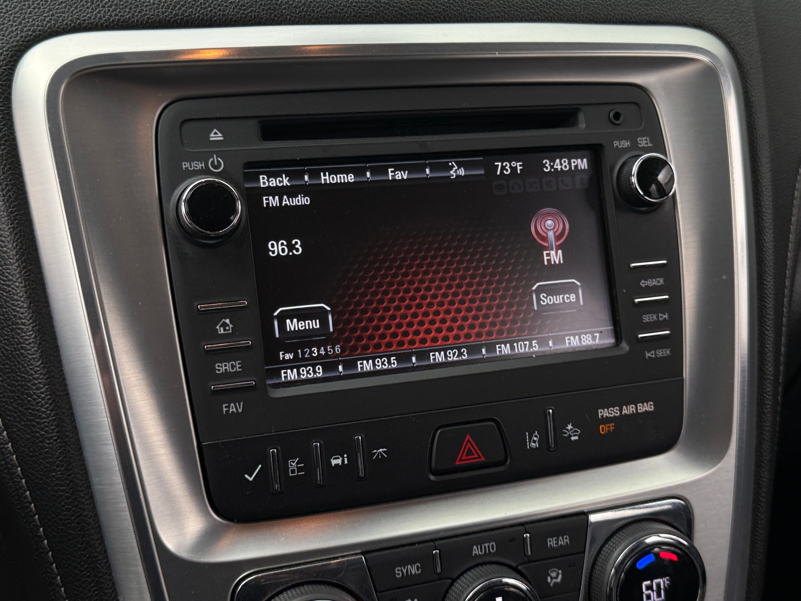 Thumbnail: 2016 GMC Acadia - 3