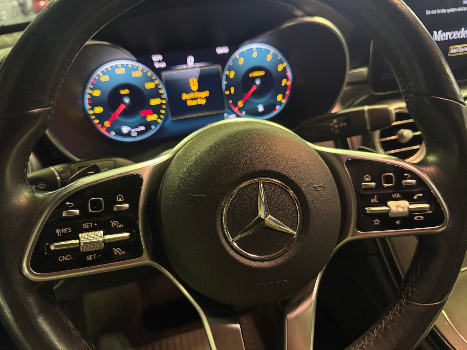 Thumbnail: 2020 Mercedes-Benz GLC - 4
