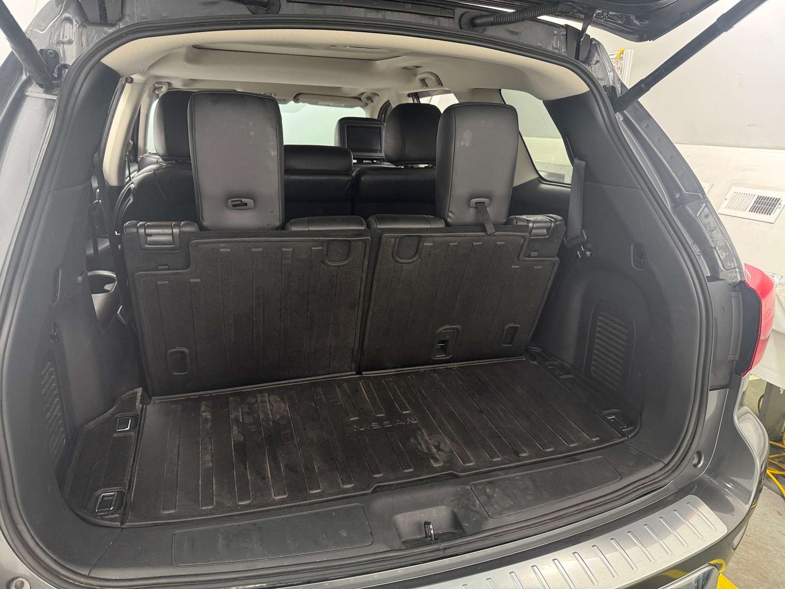 Thumbnail: 2018 Nissan Pathfinder - 6