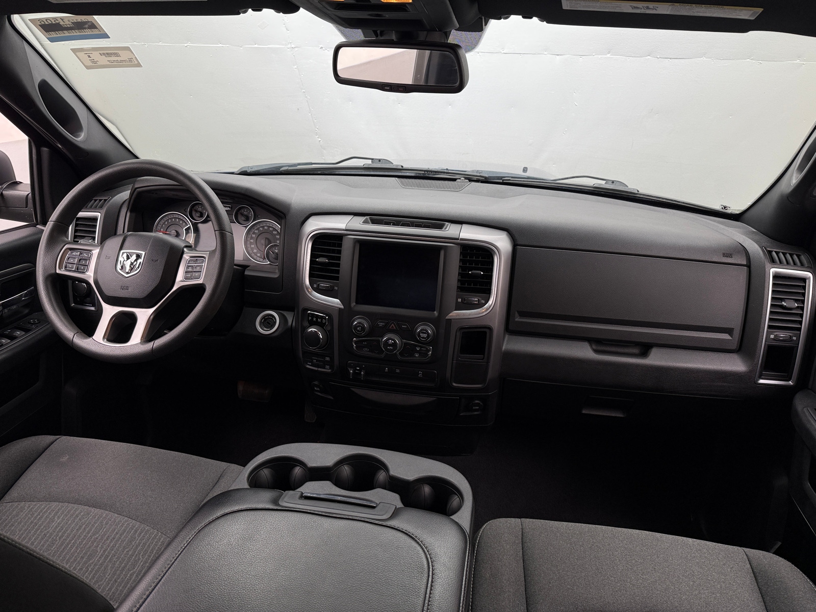 Thumbnail: 2021 RAM 1500 Classic - 3
