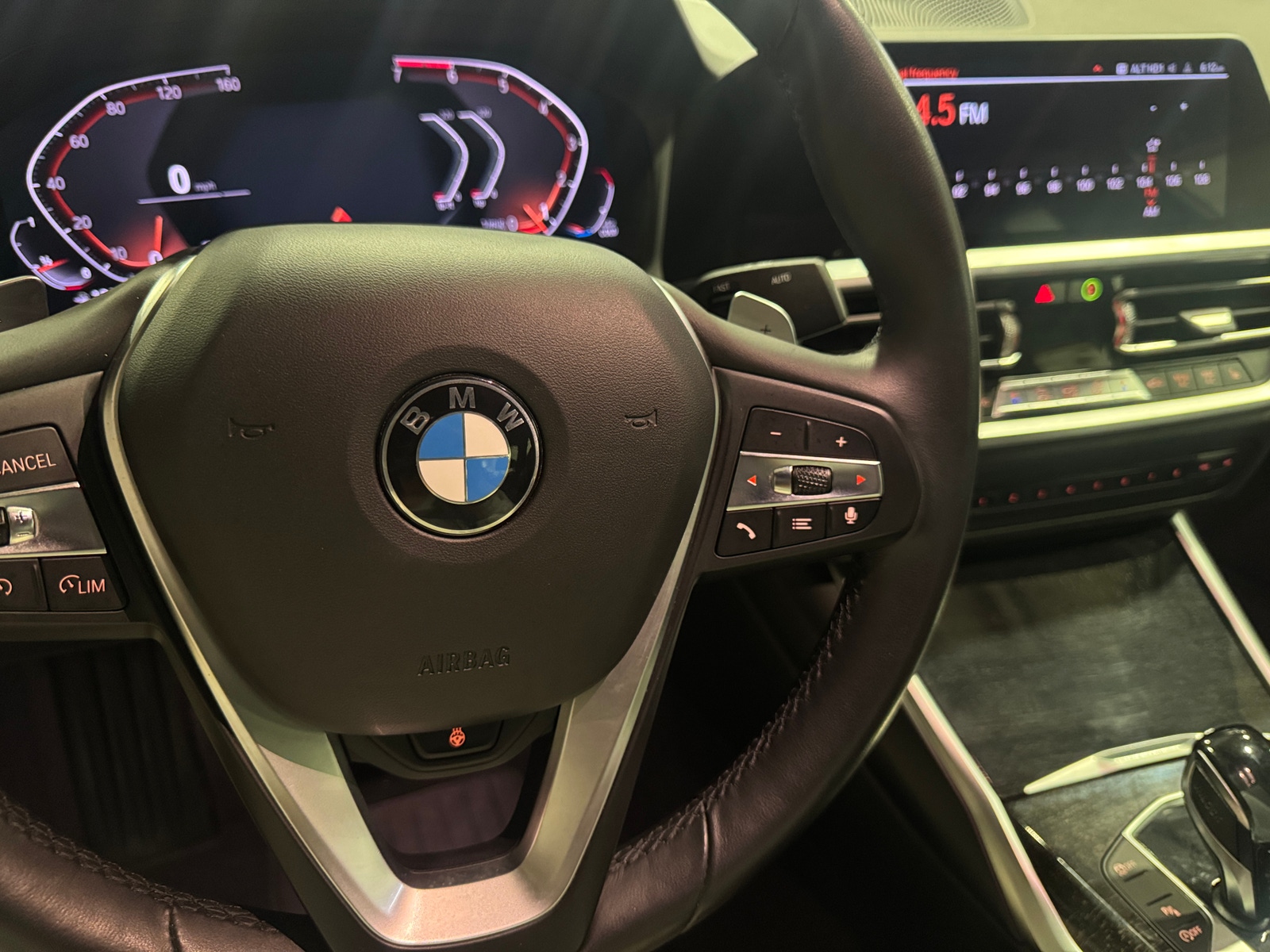 Thumbnail: 2020 BMW 3 Series - 3