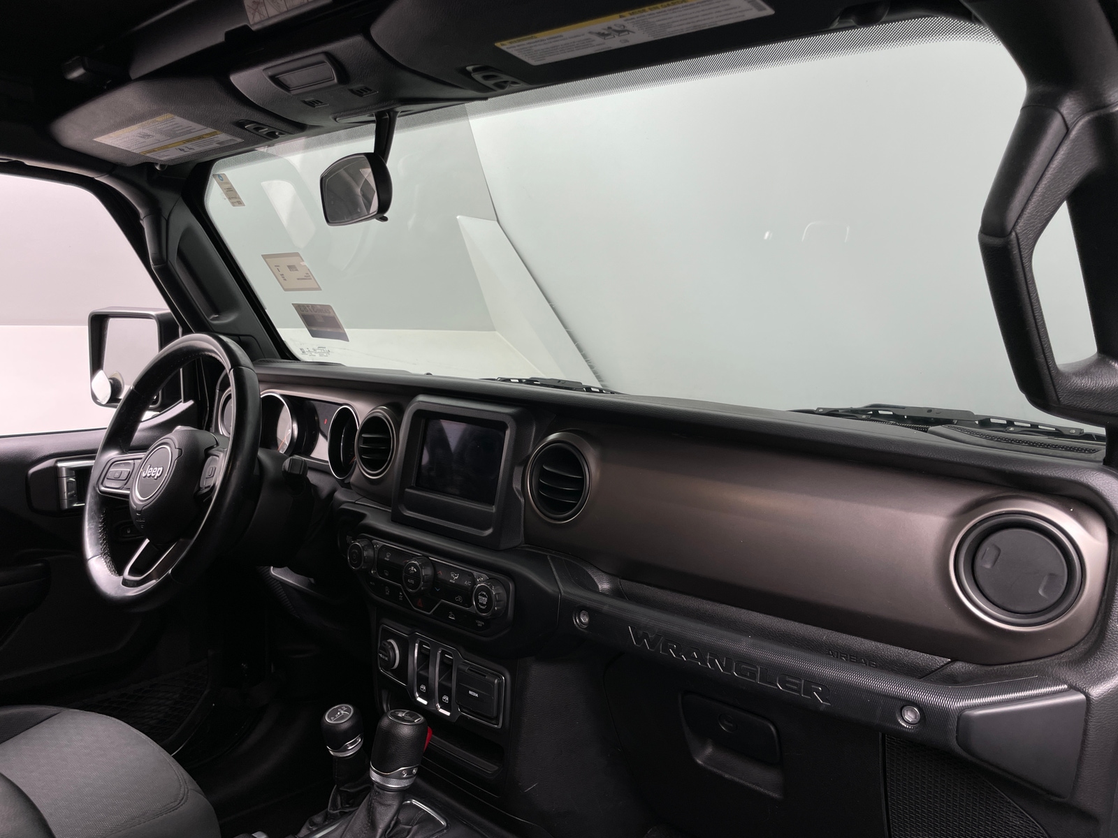 Thumbnail: 2021 Jeep Wrangler - 3