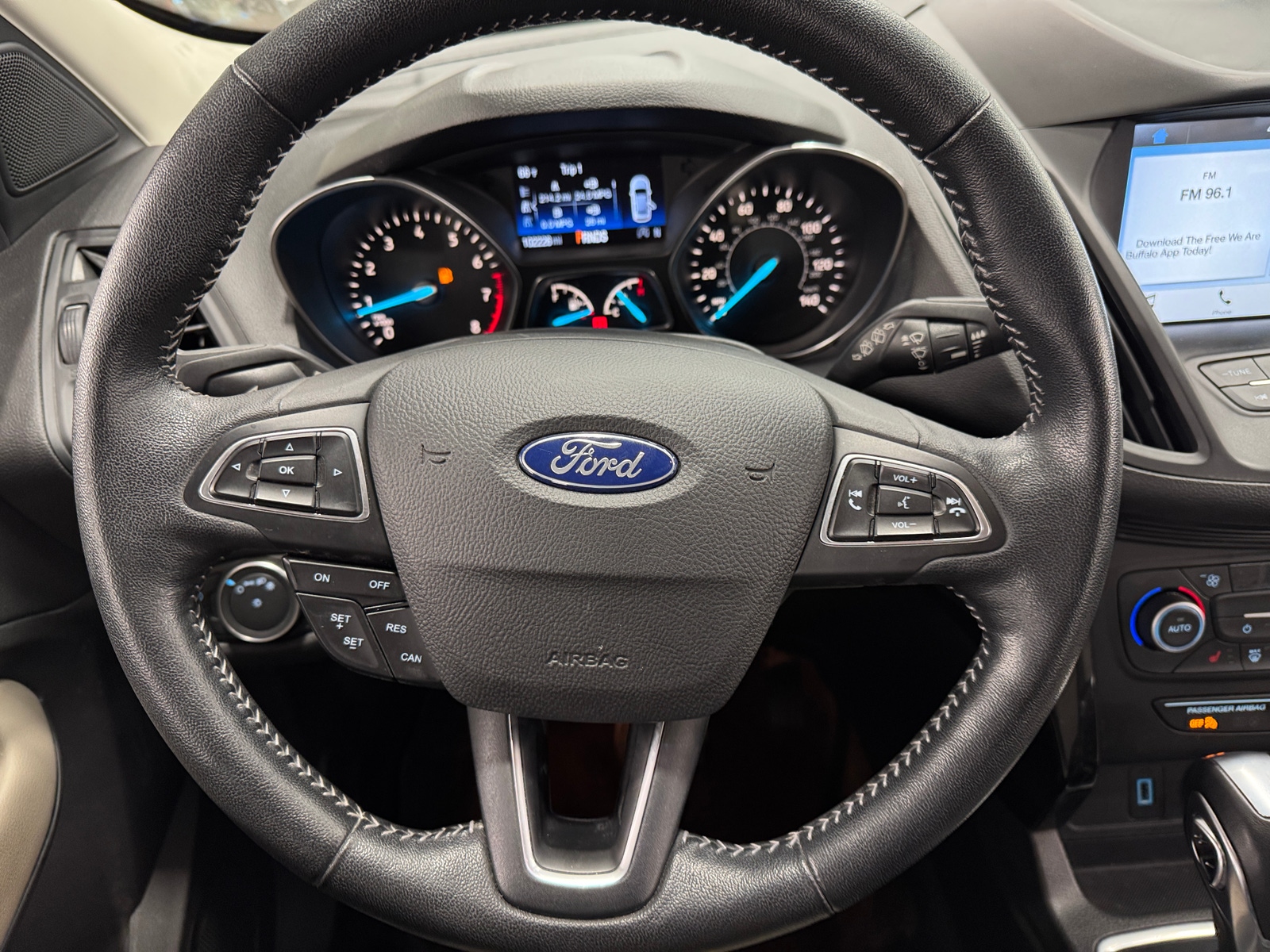 Thumbnail: 2019 Ford Escape - 4