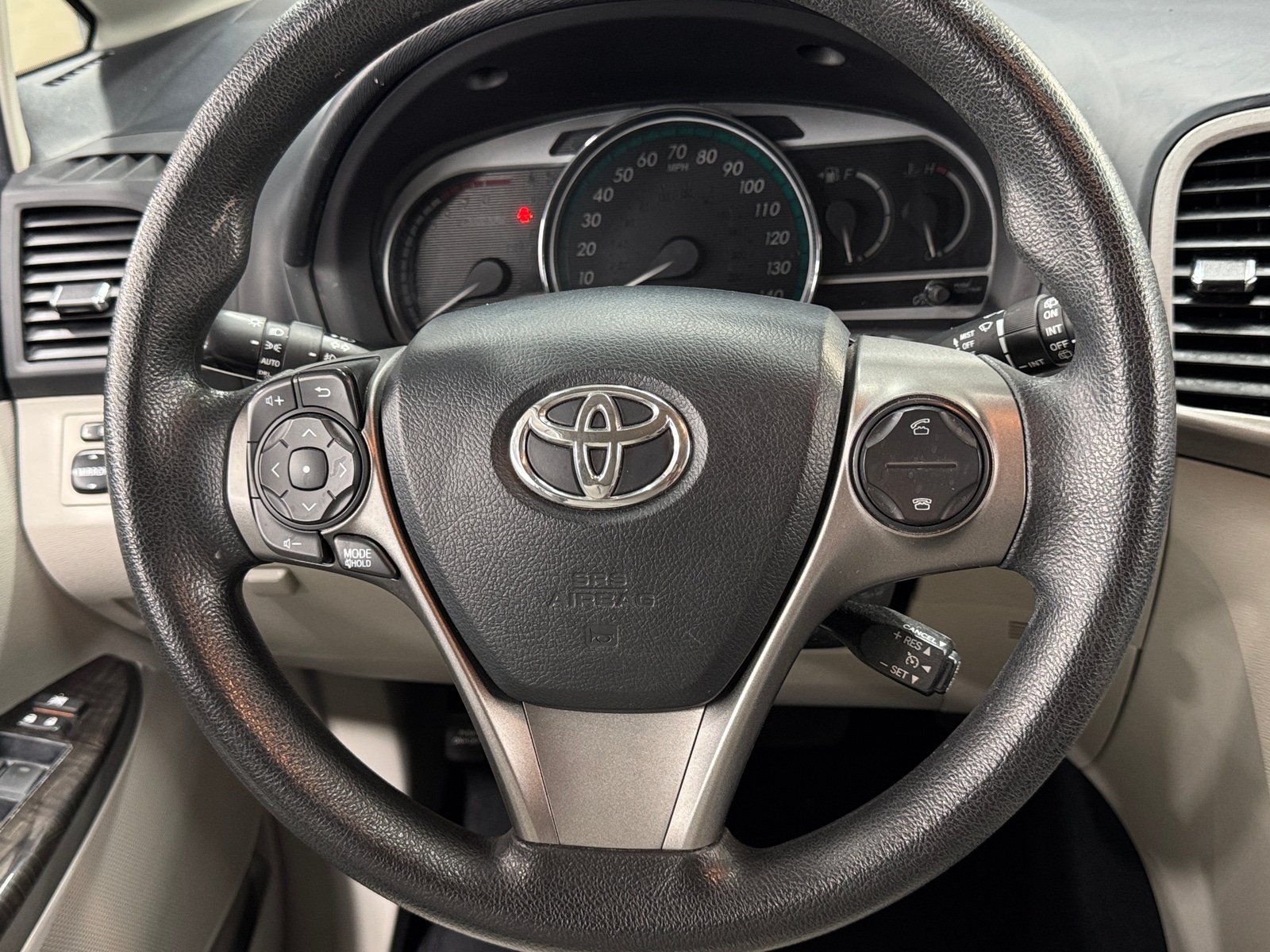 Thumbnail: 2013 Toyota Venza - 5