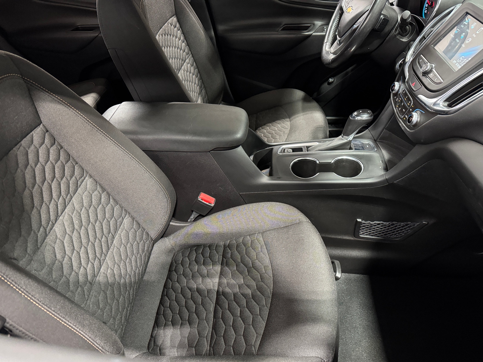 Thumbnail: 2018 Chevrolet Equinox - 2