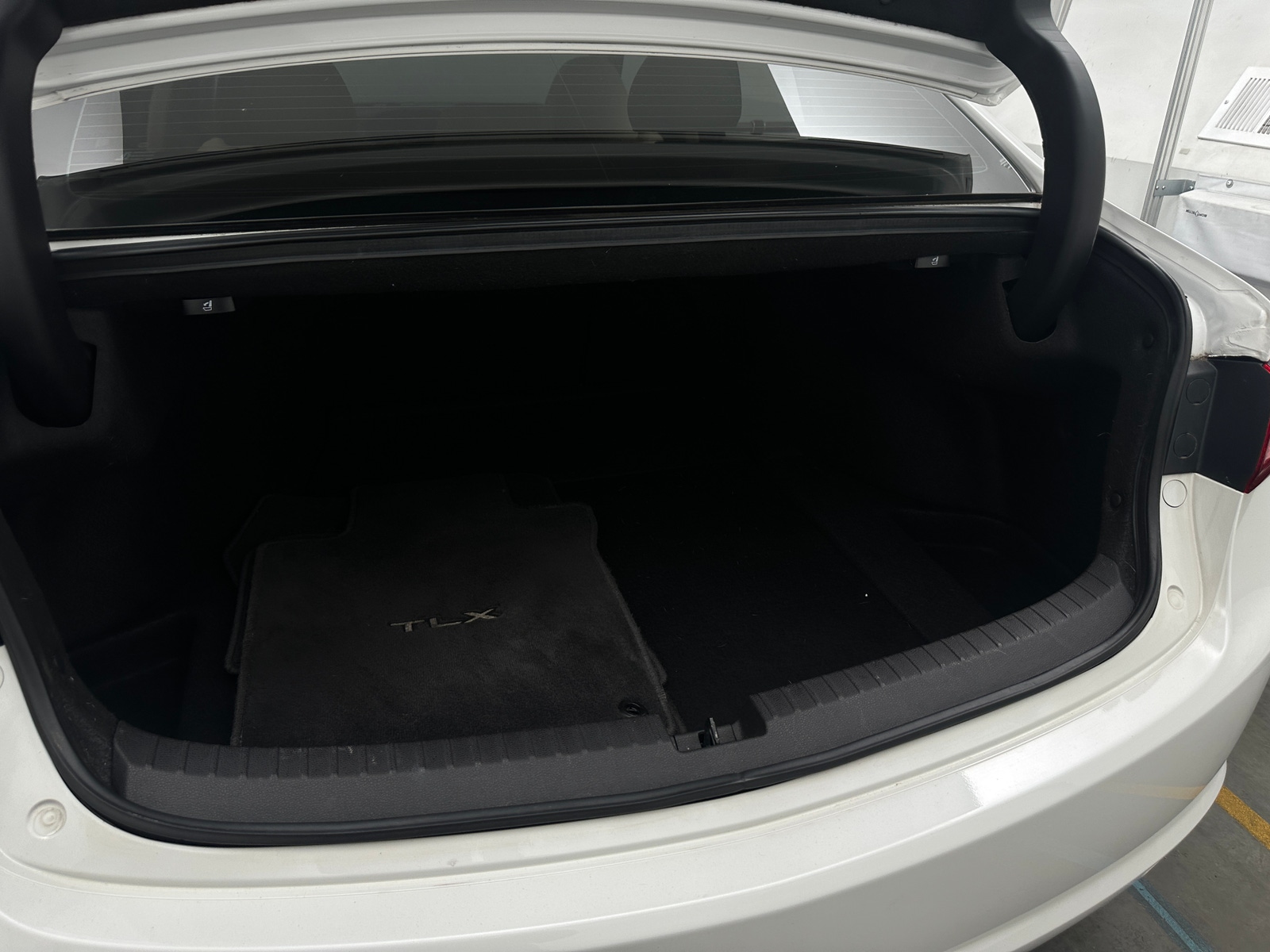 Thumbnail: 2020 Acura TLX - 6