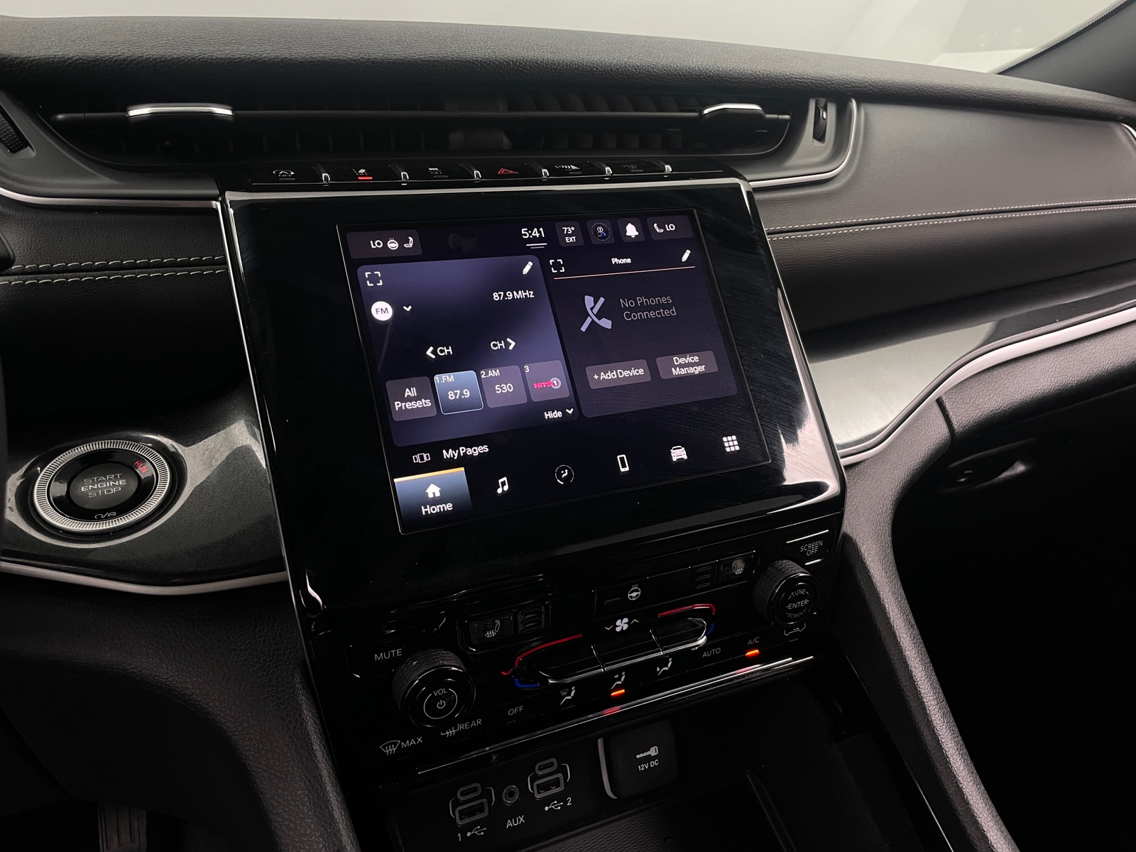 Thumbnail: 2023 Jeep Grand Cherokee L - 3