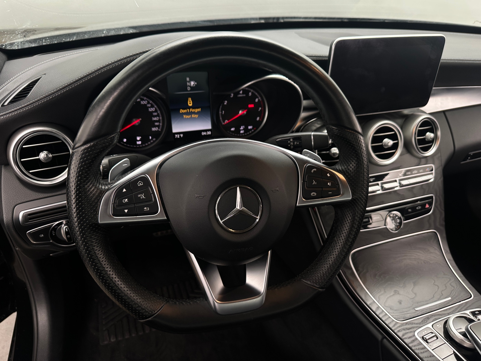 Thumbnail: 2015 Mercedes-Benz C-Class - 4