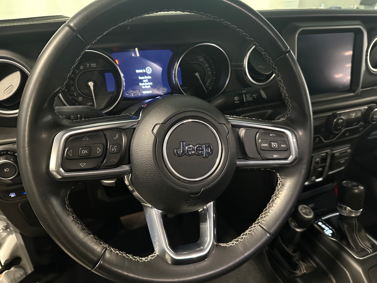 Thumbnail: 2022 Jeep Wrangler - 4