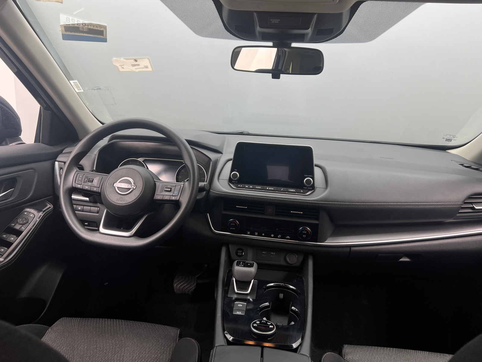 Thumbnail: 2024 Nissan Rogue - 3